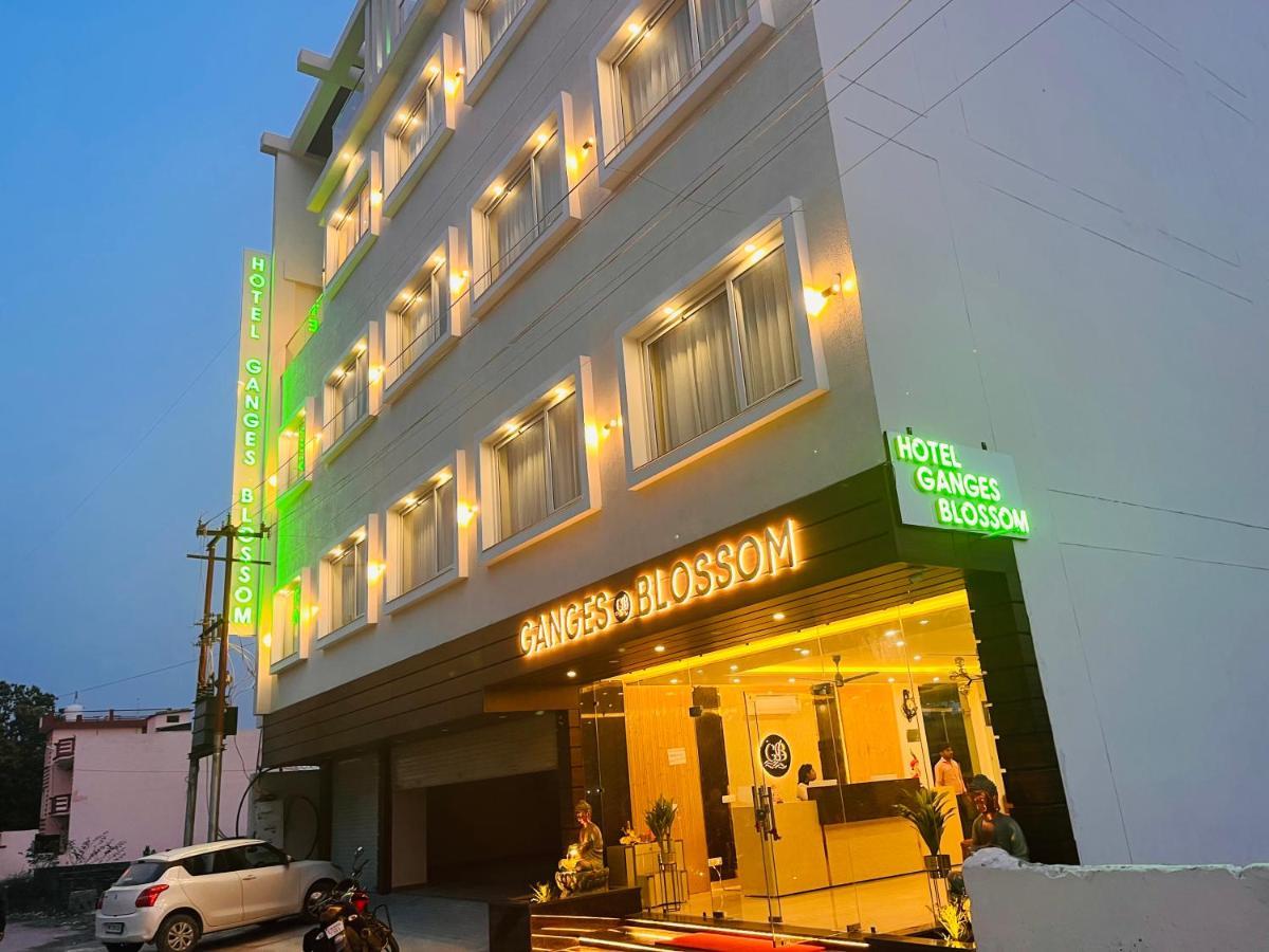 Ganges Blossam - A Four Star Luxury Hotel & Resort Haridwār Esterno foto