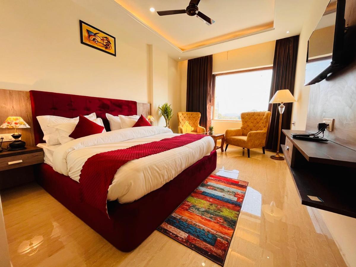 Ganges Blossam - A Four Star Luxury Hotel & Resort Haridwār Esterno foto