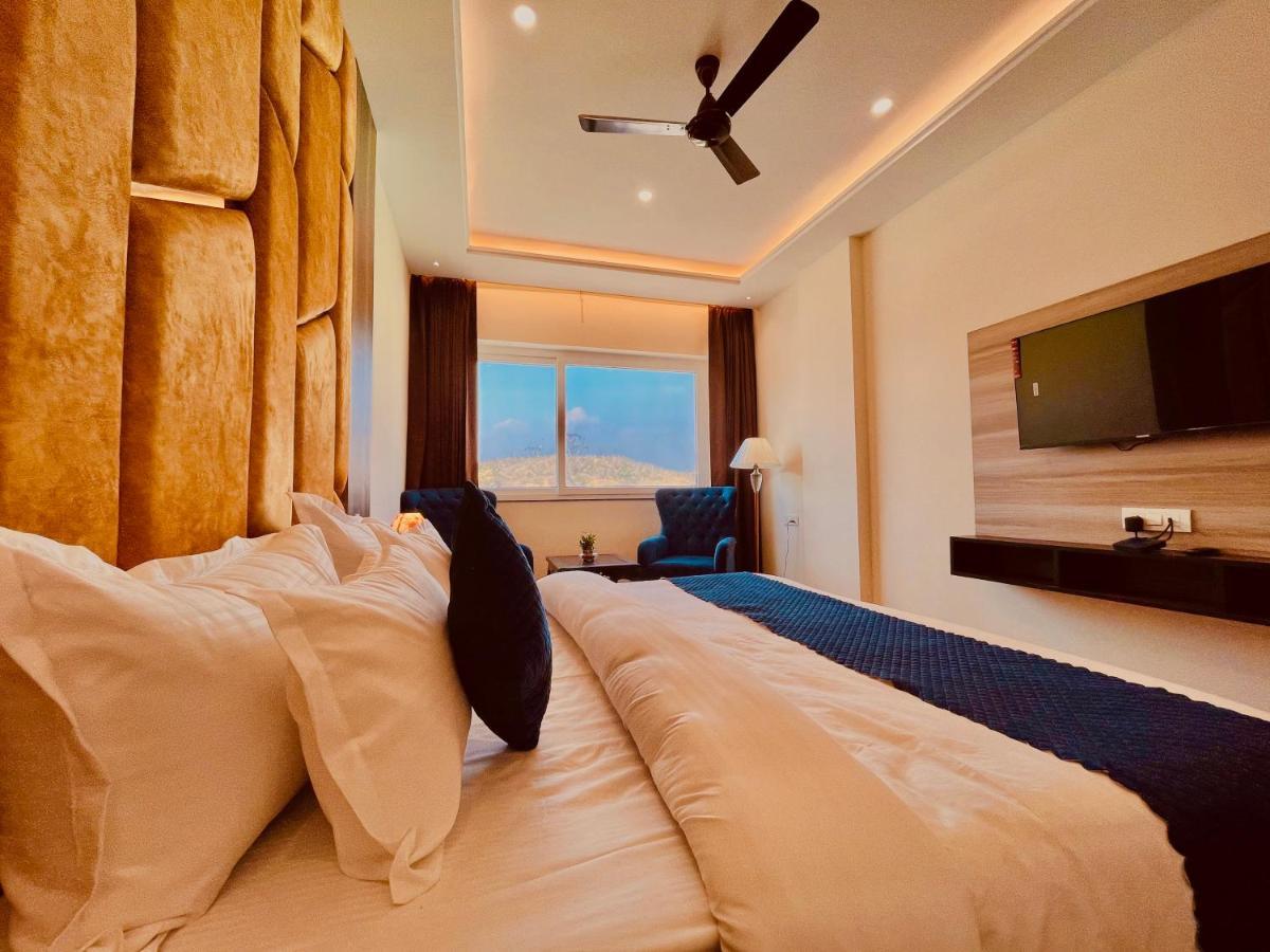 Ganges Blossam - A Four Star Luxury Hotel & Resort Haridwār Esterno foto