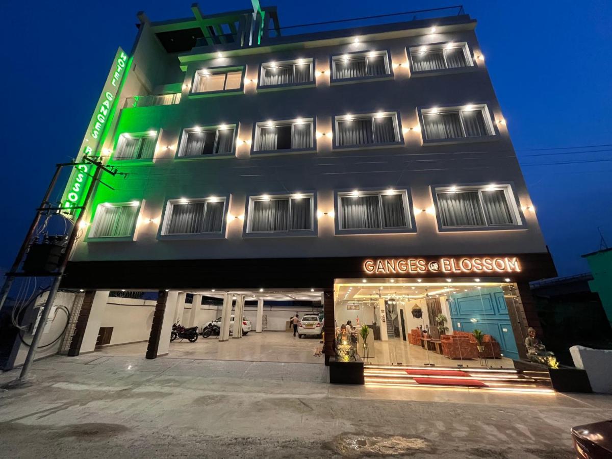 Ganges Blossam - A Four Star Luxury Hotel & Resort Haridwār Esterno foto