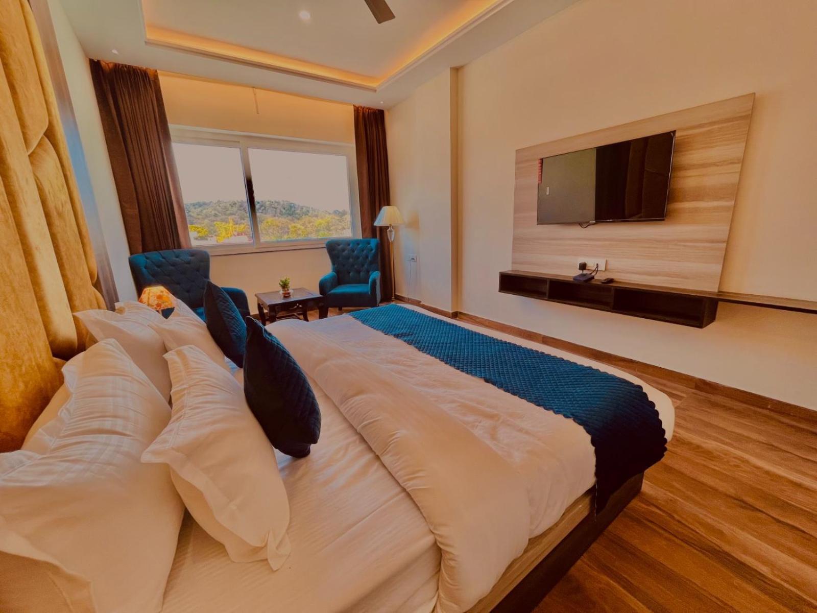 Ganges Blossam - A Four Star Luxury Hotel & Resort Haridwār Esterno foto